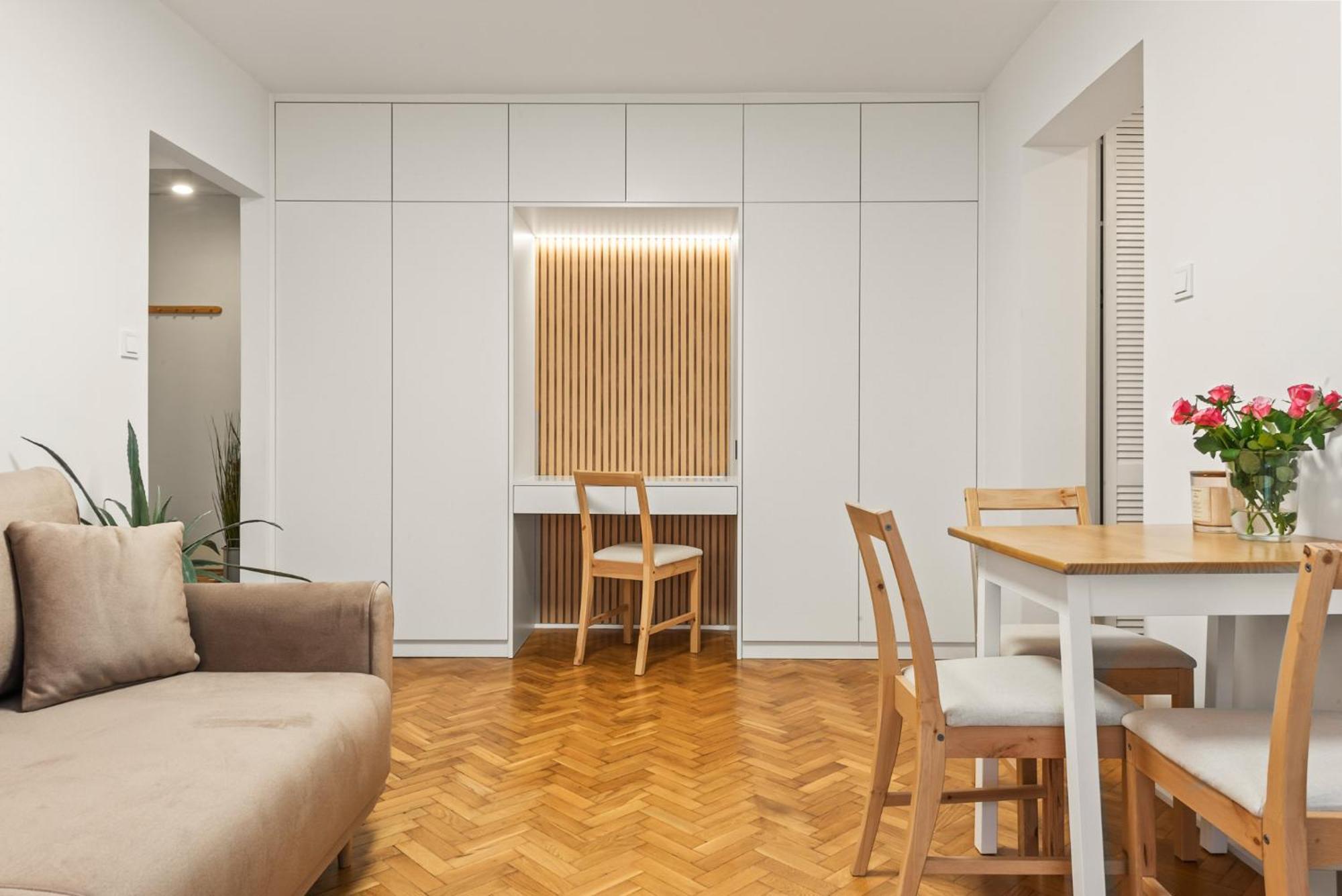 Rentplanet - Apartamenty Przy Palacu Kultury I Nauki Warszawa Eksteriør bilde