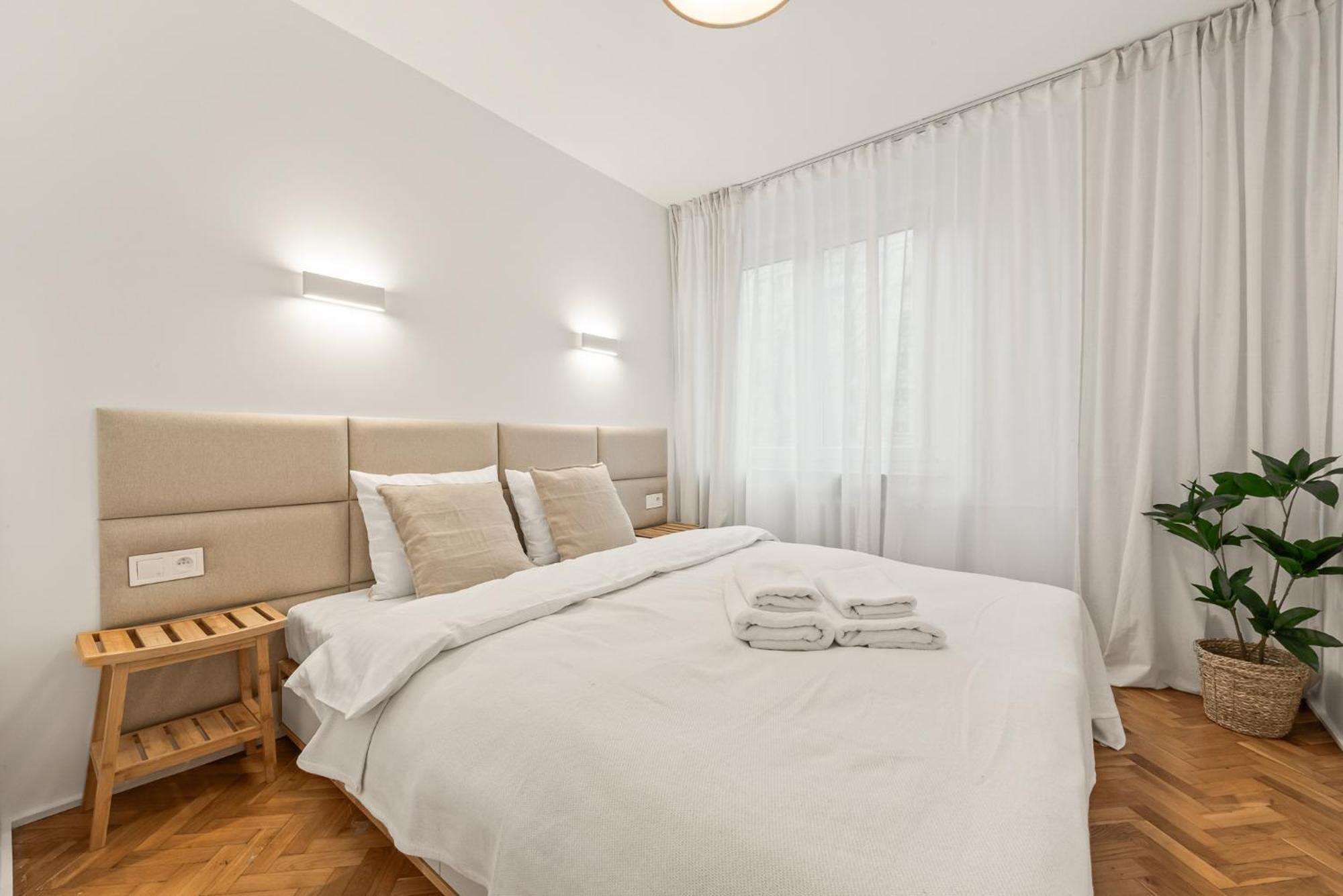 Rentplanet - Apartamenty Przy Palacu Kultury I Nauki Warszawa Eksteriør bilde